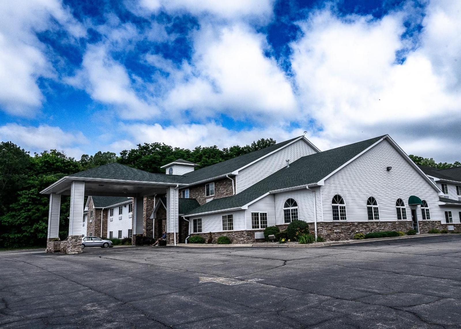 Savanna Inn & Suites Esterno foto