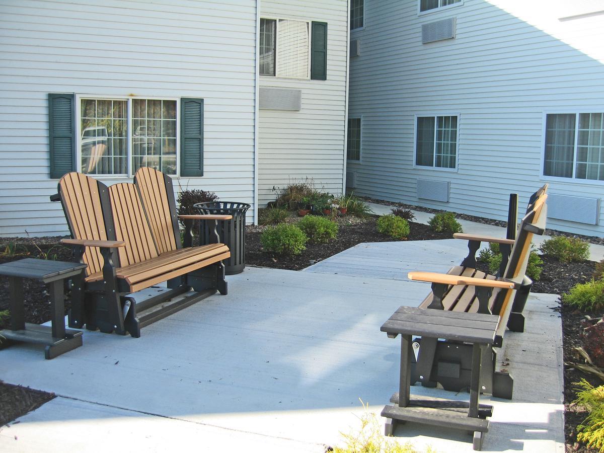 Savanna Inn & Suites Esterno foto